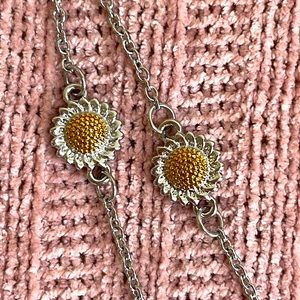 Sunflower Choker Silver NWOT